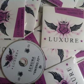 Шэрон Мэй Линн заменяет Бриджит Бардо