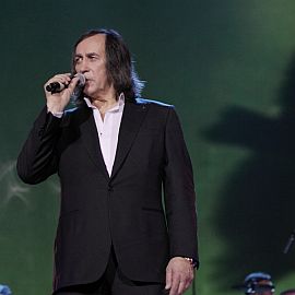 Александр Иншаков спел о своем "Наследнике"